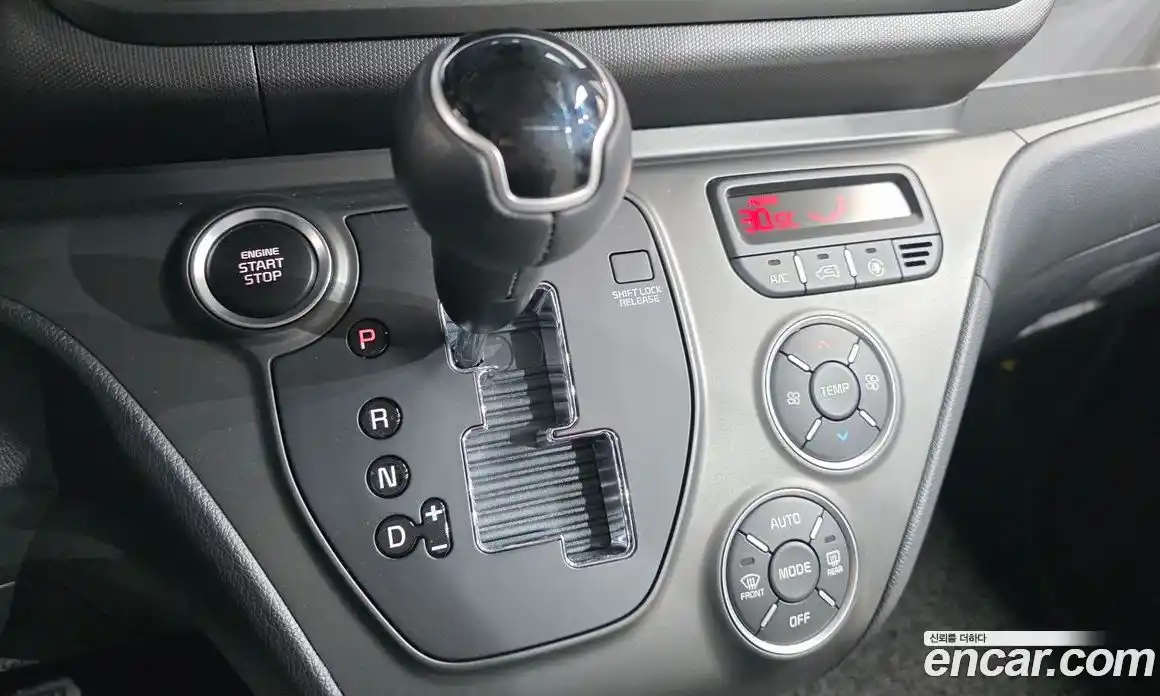 Kia Ray 2025 1.0 автомат (гидро), фото 9
