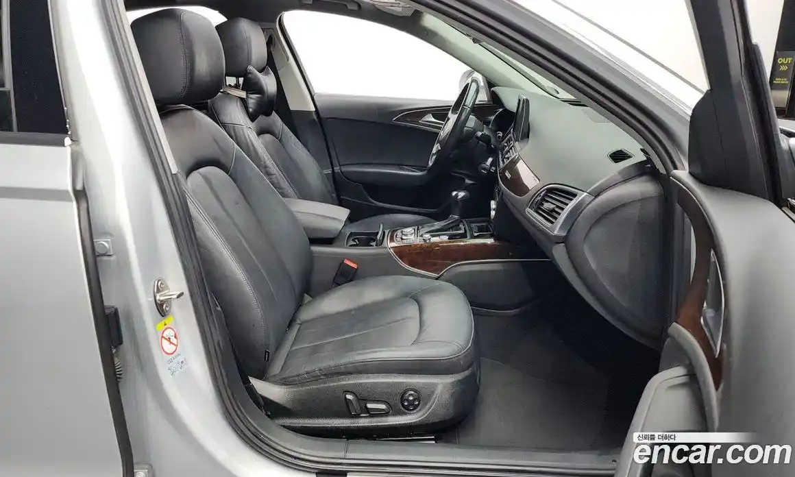Audi A6 2015 3.0 автомат (гидро), фото 11