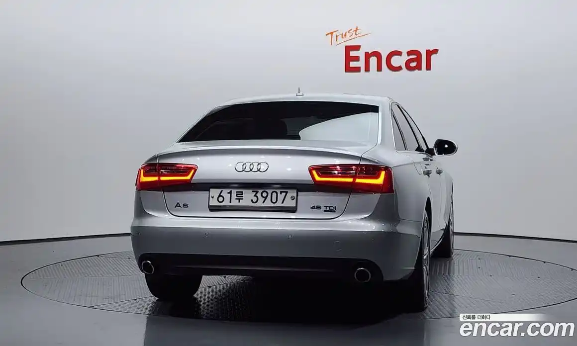 Audi A6 2015 3.0 автомат (гидро), фото 4