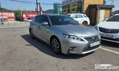 Lexus CT200h 2020 1.8 гидро, миниатюра 2