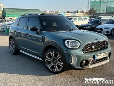 Mini Countryman, 2022, 24 998 км