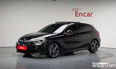 BMW 1 серия, 2023, 8 549 км