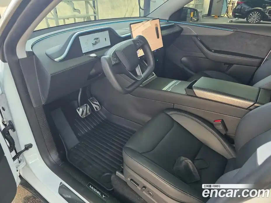 Tesla Model Y 2025 0.2 гидро, фото 13