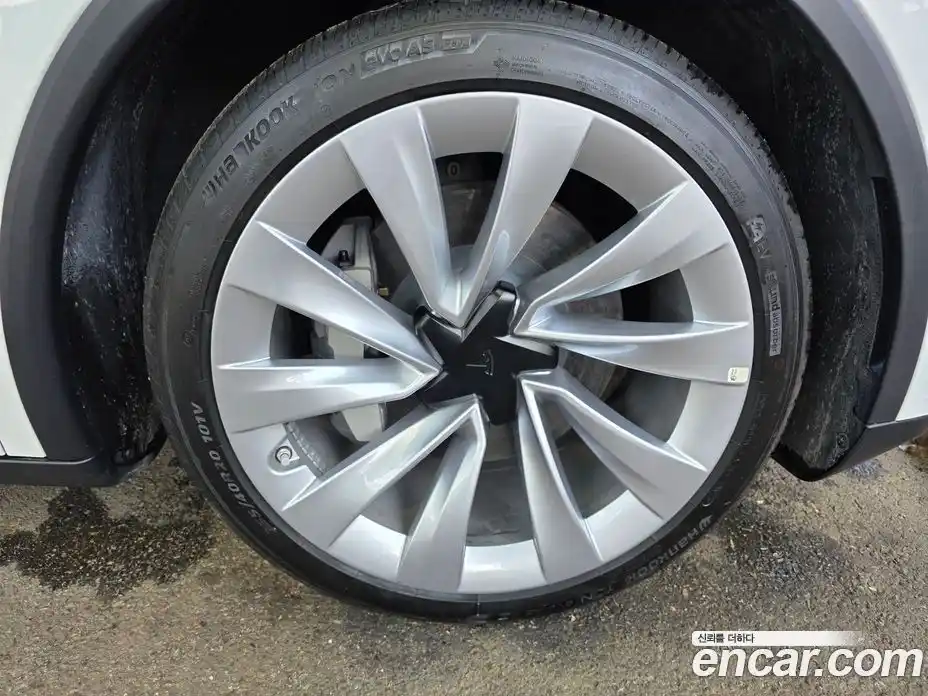 Tesla Model Y 2025 0.2 гидро, фото 7