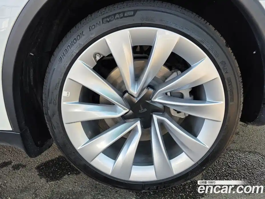 Tesla Model Y 2025 0.2 гидро, фото 9