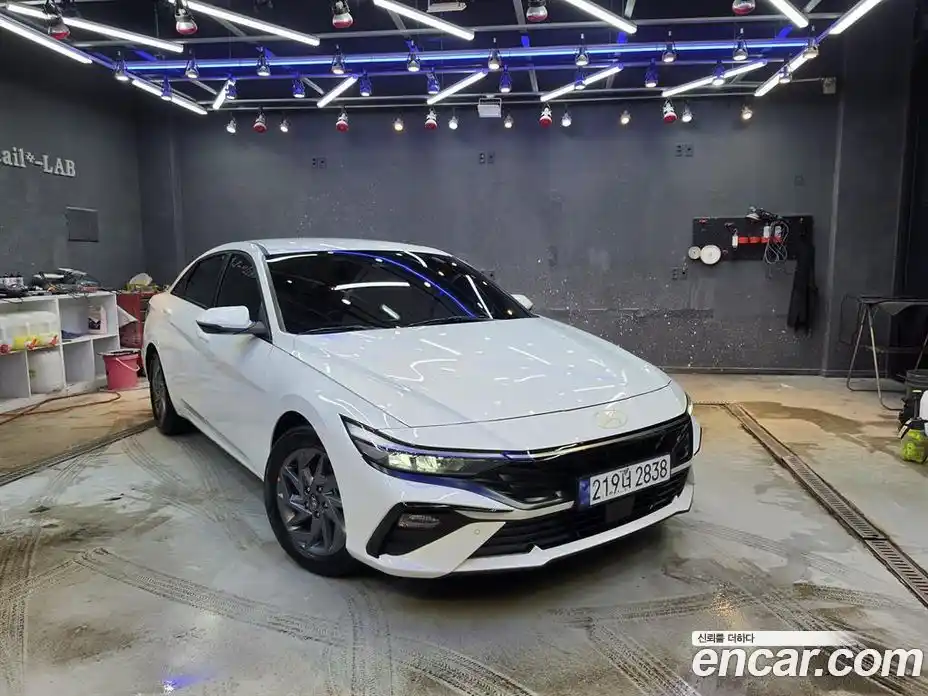 Hyundai Avante 2025 1.6 автомат (гидро), фото 5