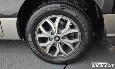 Hyundai Starex 2020 2.5 автомат (гидро), миниатюра 7