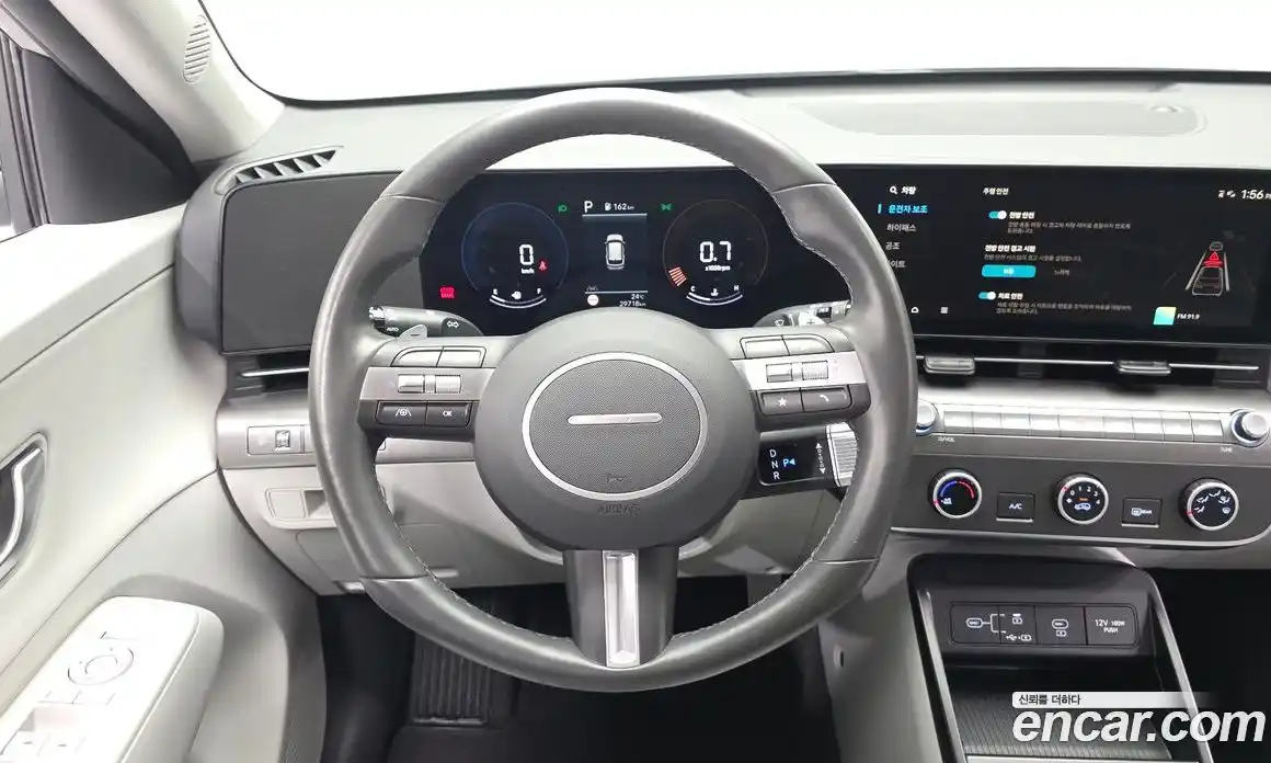 Hyundai Kona 2023 1.6 автомат (гидро), фото 19