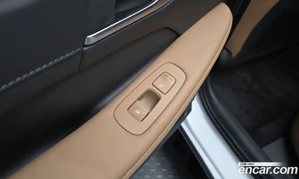Hyundai Sonata 2023 1.6 автомат (гидро), фото 24