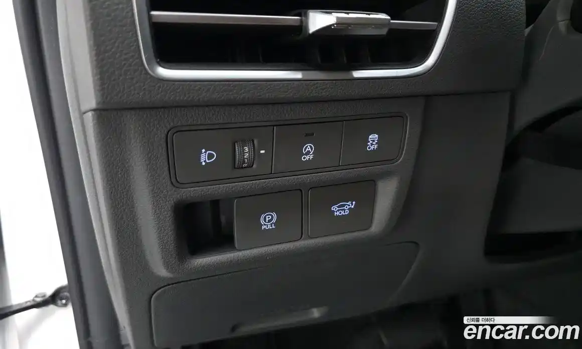 Hyundai Sonata 2023 1.6 автомат (гидро), фото 27