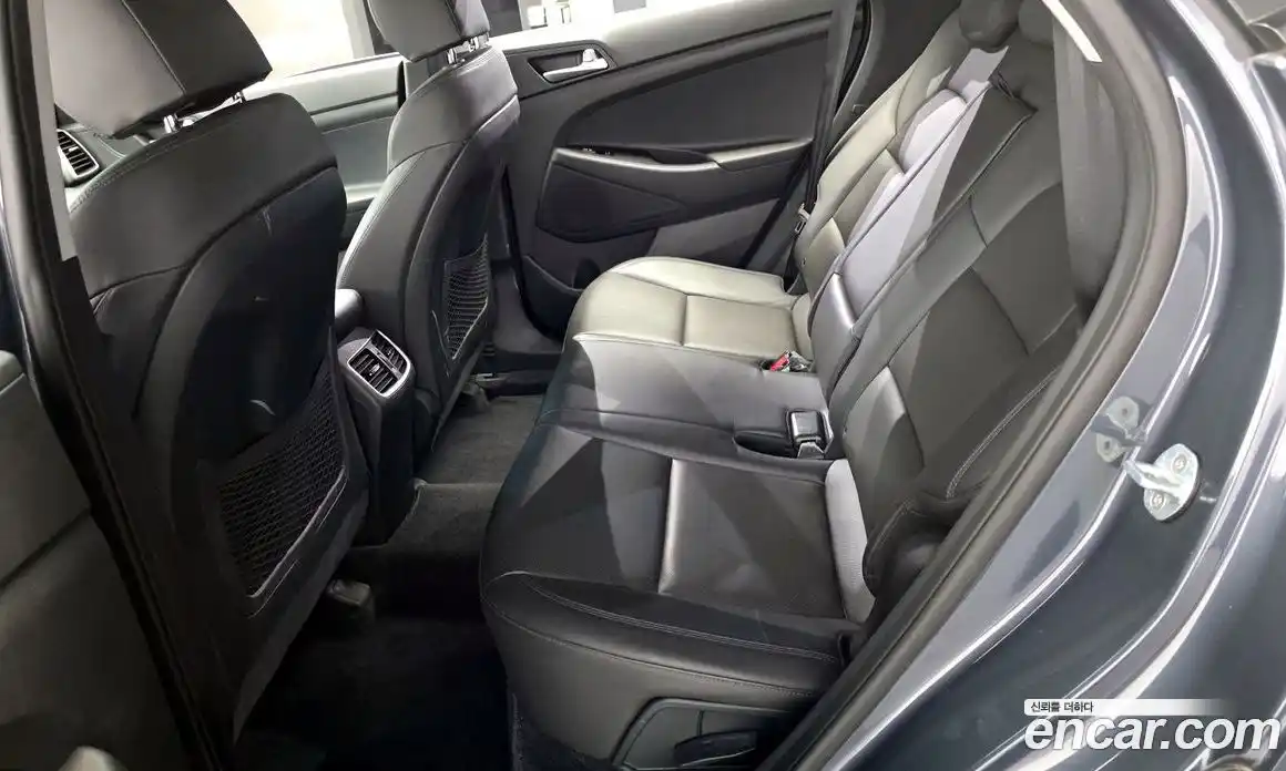 Hyundai Tucson 2019 2.0 автомат (гидро), фото 12