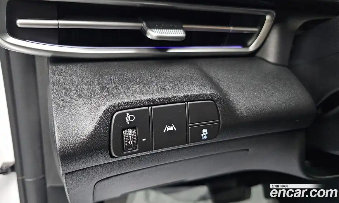 Hyundai Avante 2022 1.6 автомат (гидро), фото 14