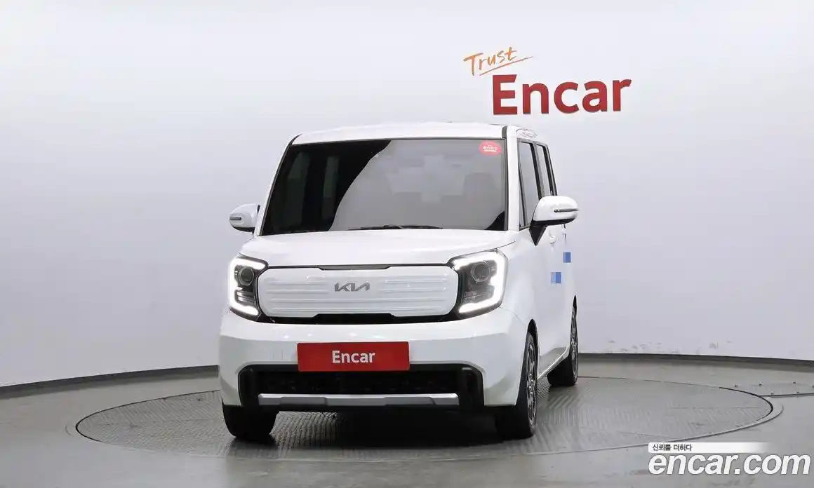 Kia Ray 2024 1.0 автомат (гидро), фото 3