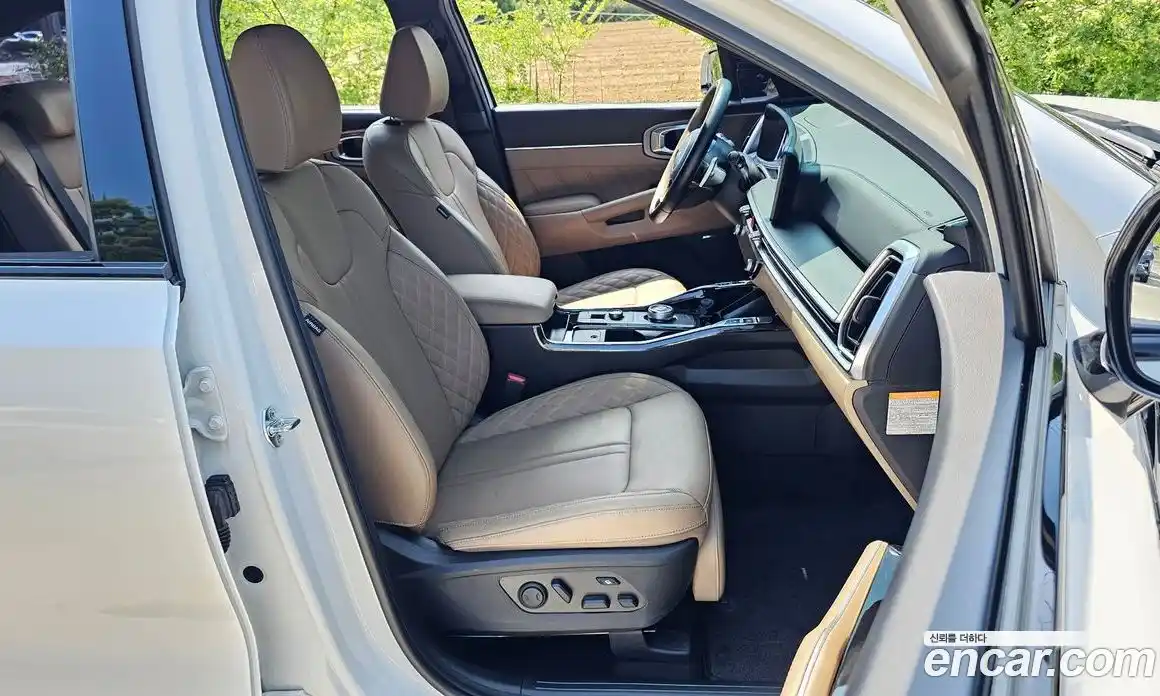 Kia Sorento 2024 1.6 автомат (гидро), фото 16