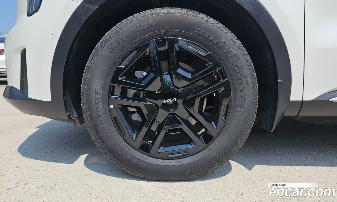 Kia Sorento 2024 1.6 автомат (гидро), фото 5
