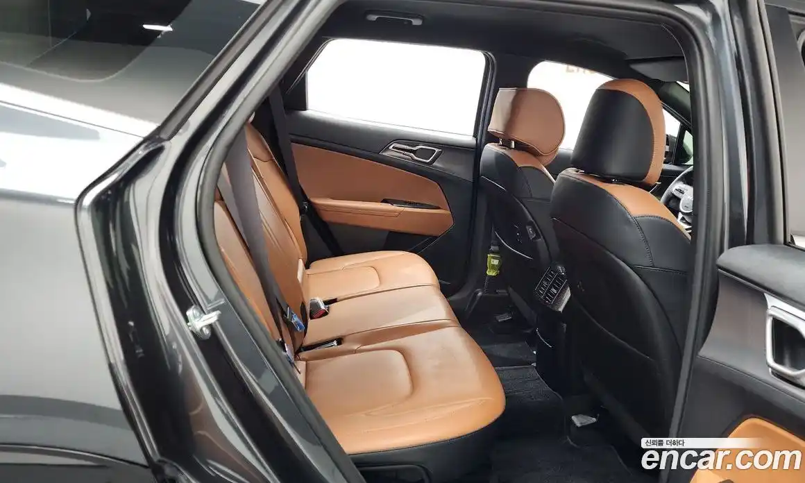 Kia Sportage 2023 1.6 автомат (гидро), фото 17
