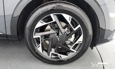 Kia Sportage 2023 1.6 автомат (гидро), миниатюра 7