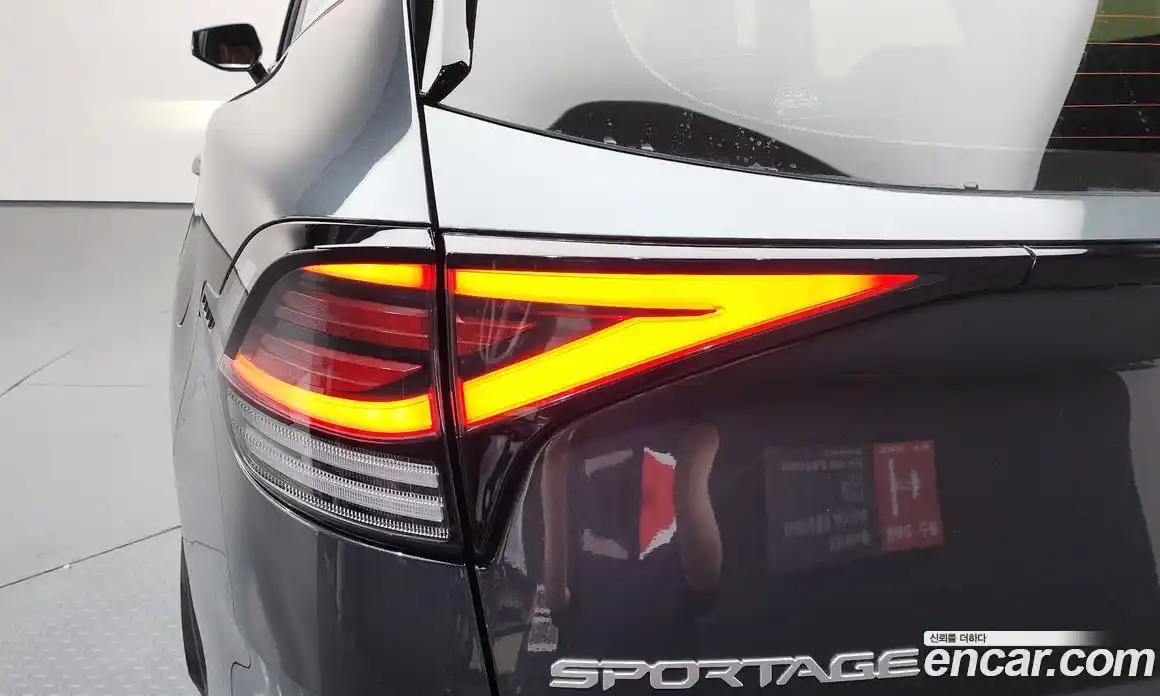 Kia Sportage 2023 1.6 автомат (гидро), фото 9