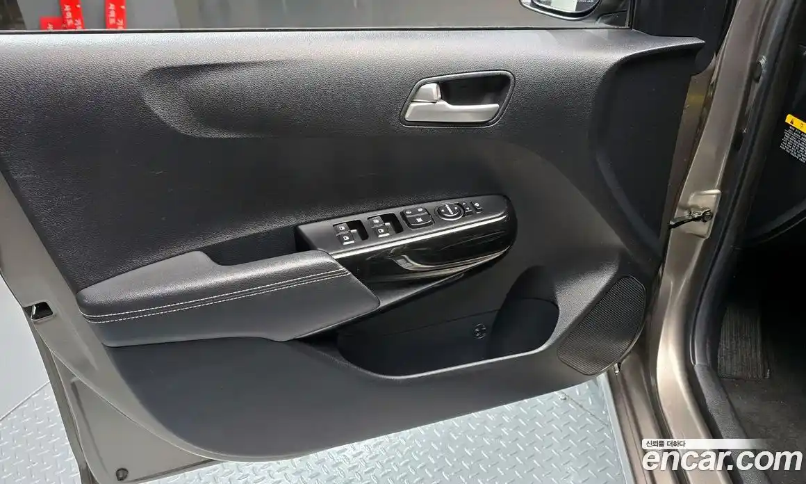 Kia Morning 2017 1.0 автомат (гидро), фото 14
