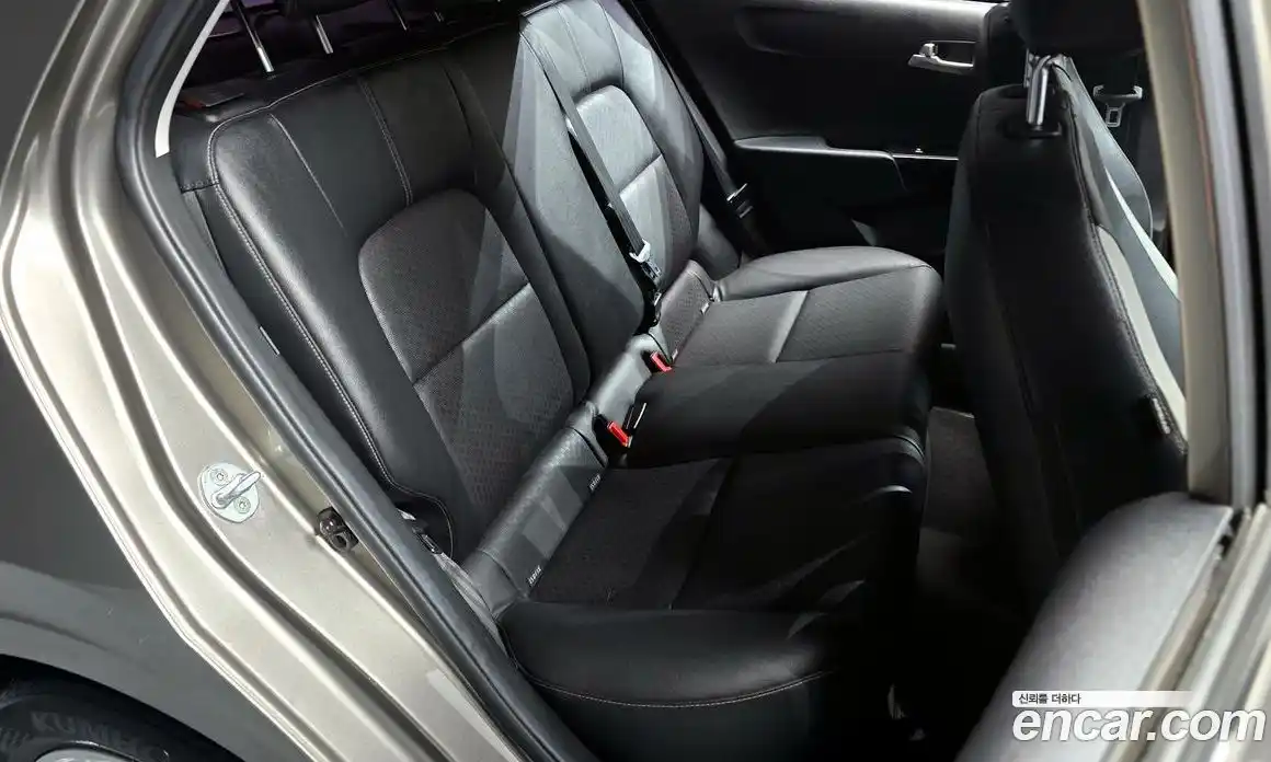 Kia Morning 2017 1.0 автомат (гидро), фото 17