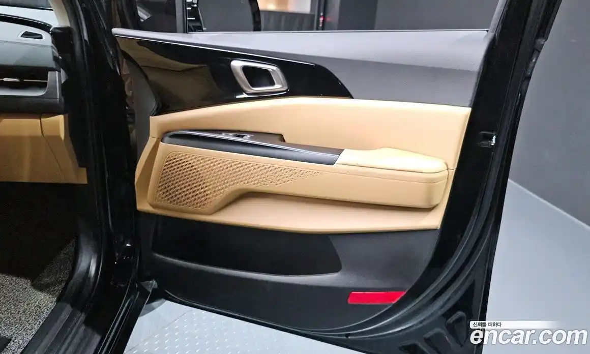 Kia Carnival 2021 2.2 автомат (гидро), фото 15