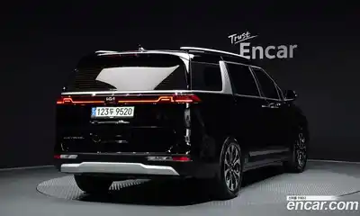 Kia Carnival 2021 2.2 автомат (гидро), миниатюра 2