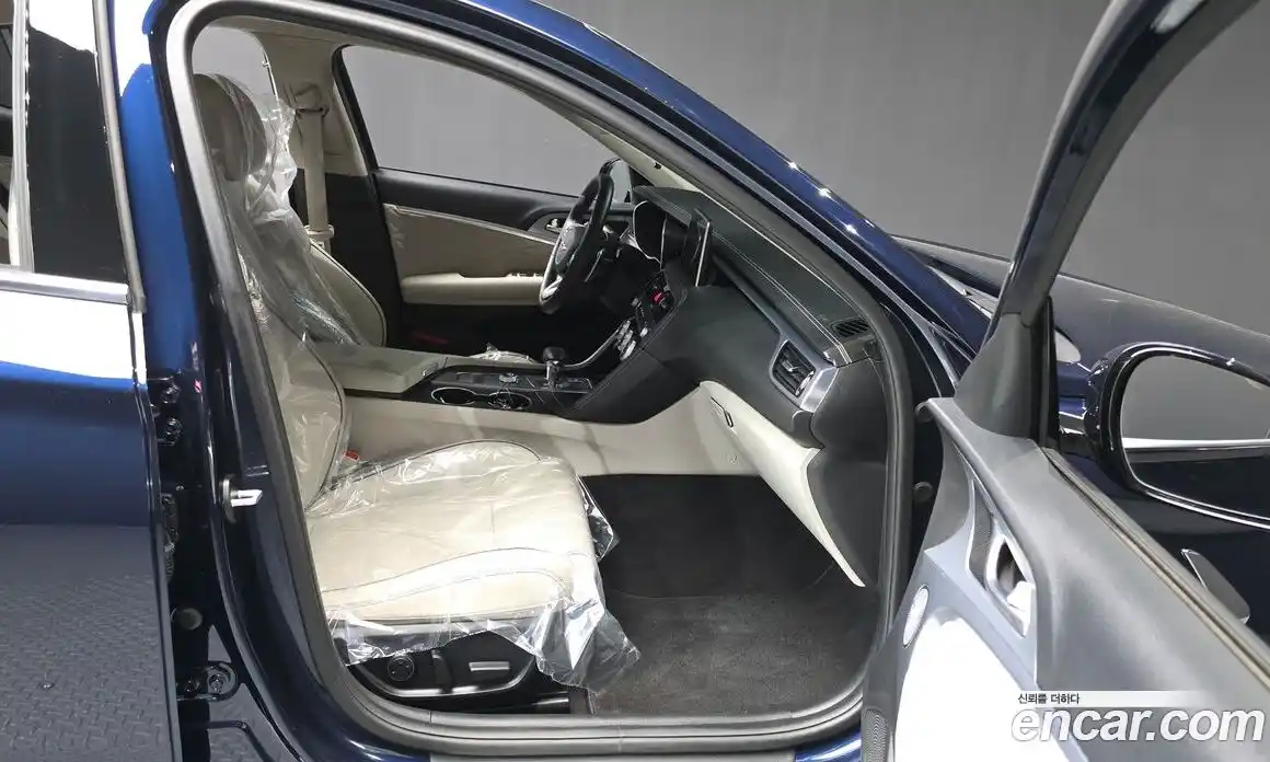 Genesis G70 2019 2.0 автомат (гидро), фото 17