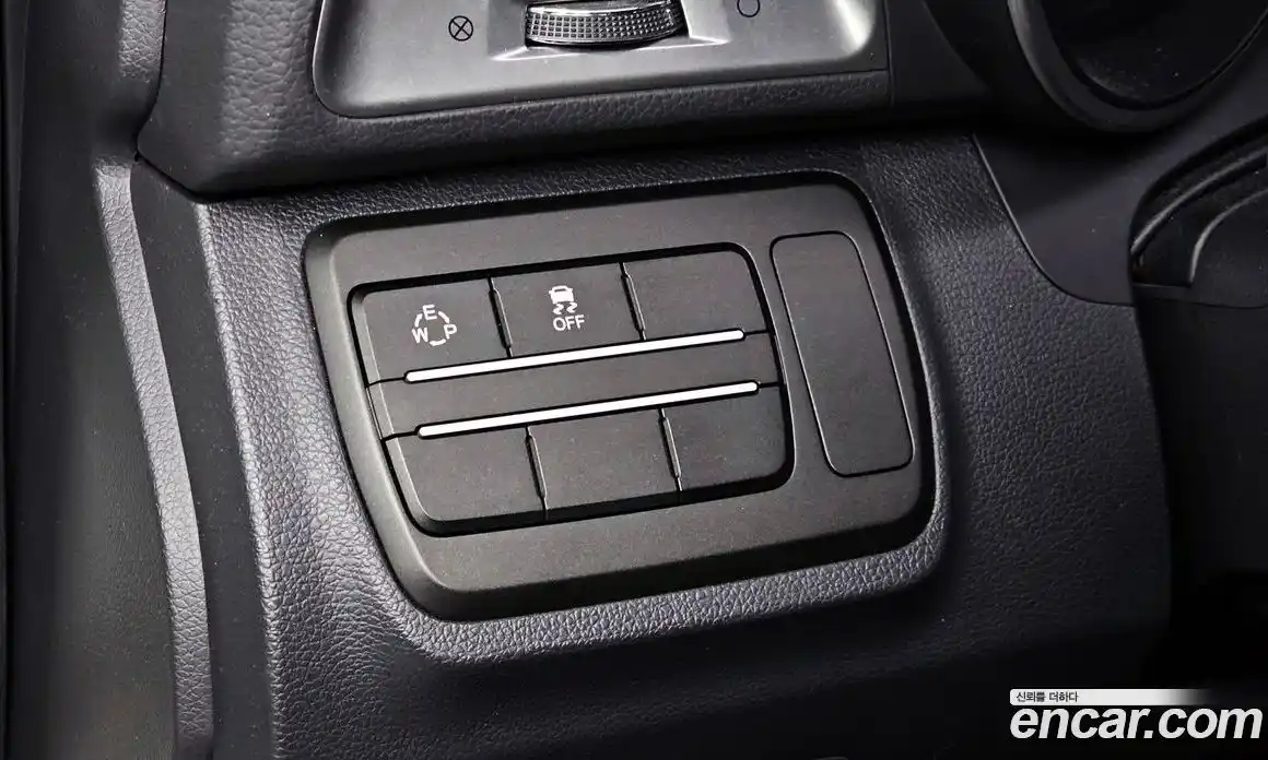 SsangYong TIBOLI 2016 1.6 автомат (гидро), фото 18