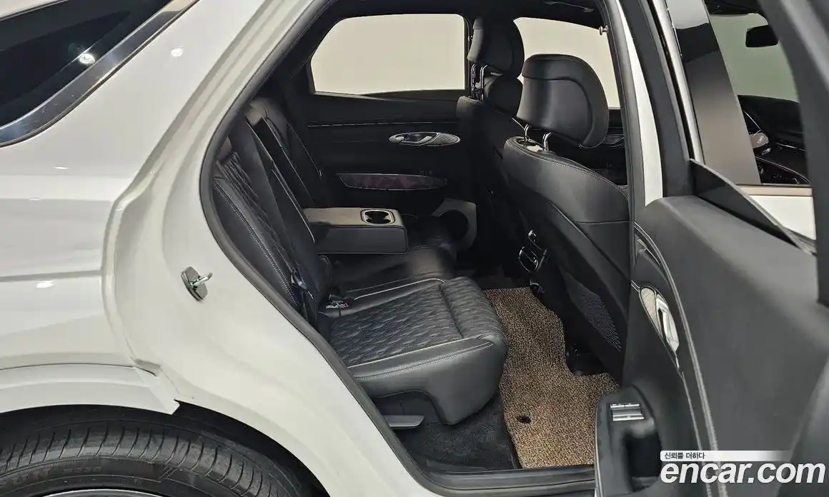 Genesis GV70 2021 2.2 автомат (гидро), фото 17