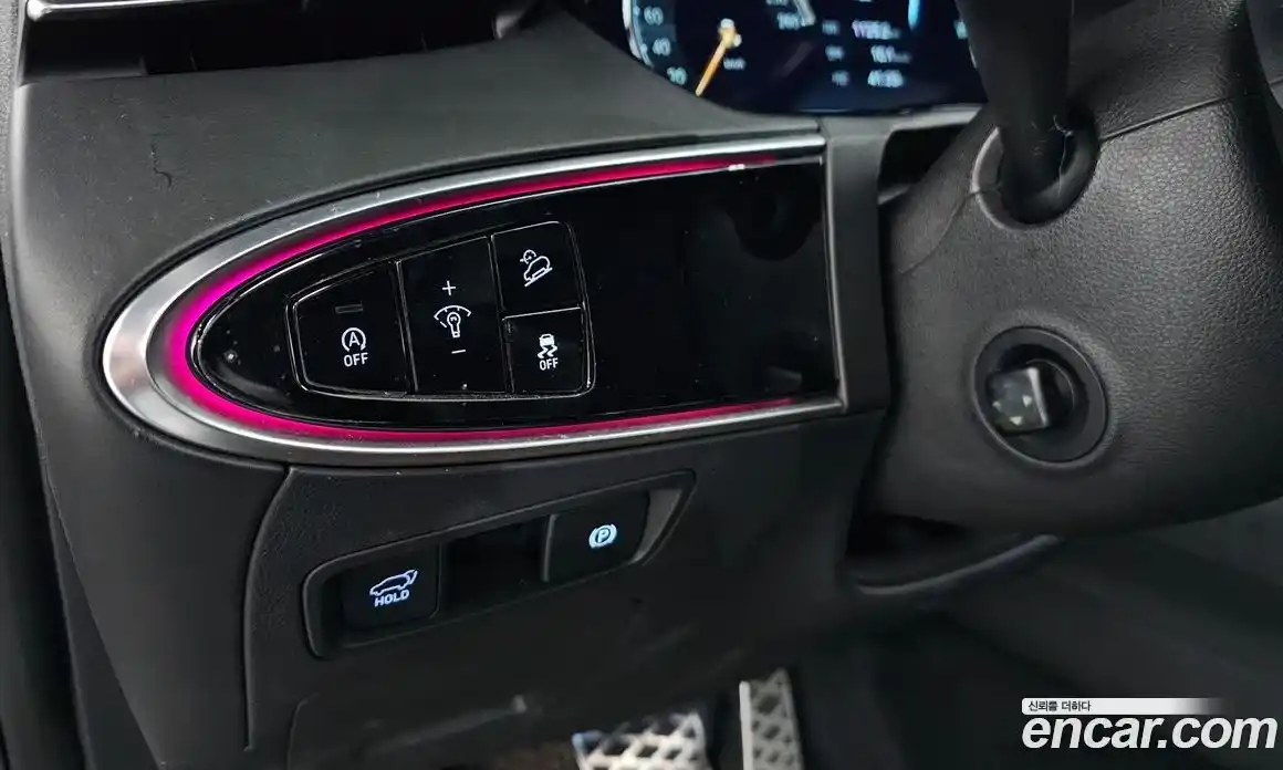 Genesis GV70 2021 2.2 автомат (гидро), фото 26