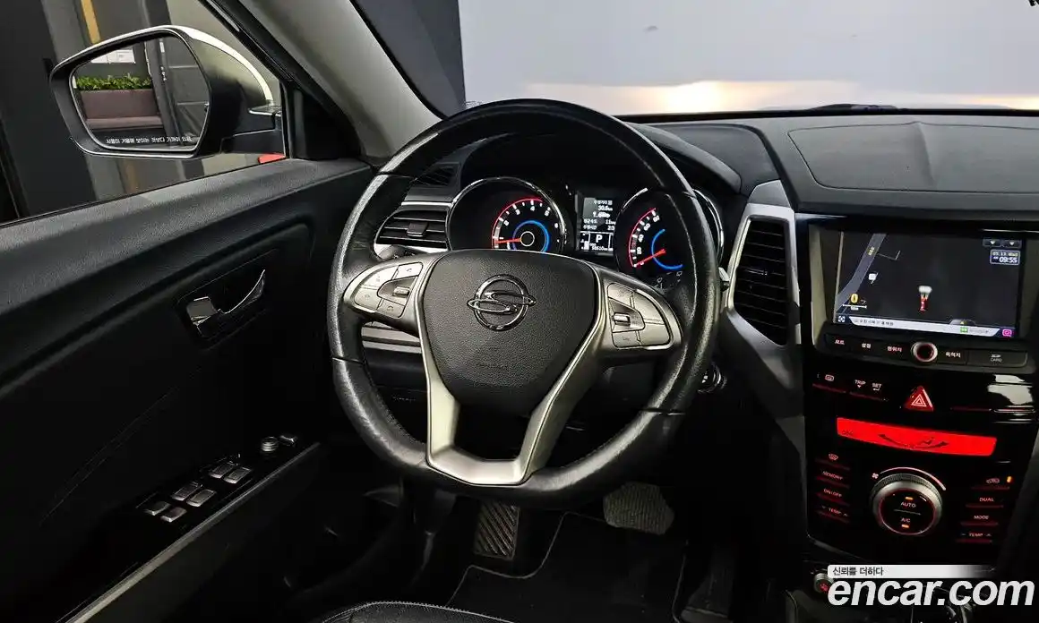 SsangYong TIBOLI 2015 1.6 автомат (гидро), фото 13