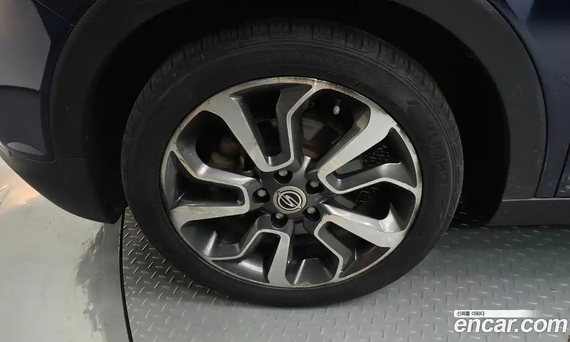 SsangYong TIBOLI 2015 1.6 автомат (гидро), фото 5