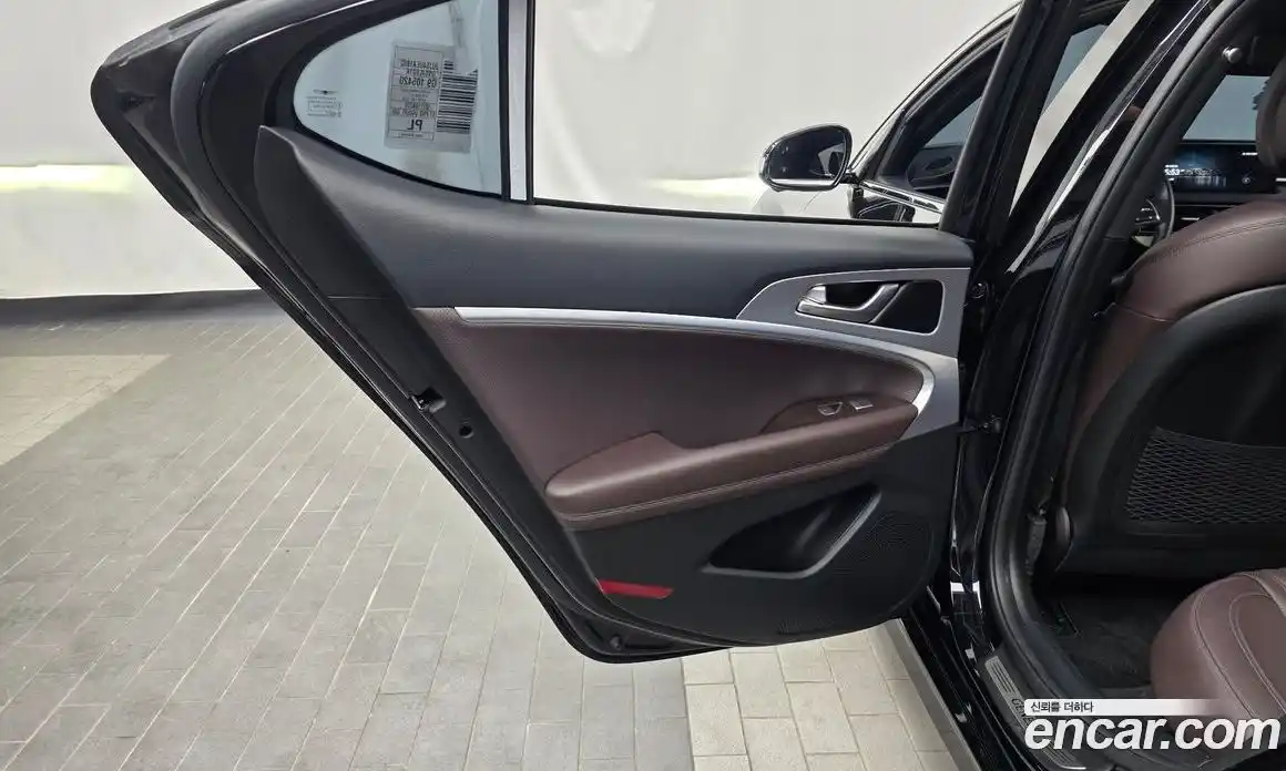 Genesis G70 2022 2.0 автомат (гидро), фото 15