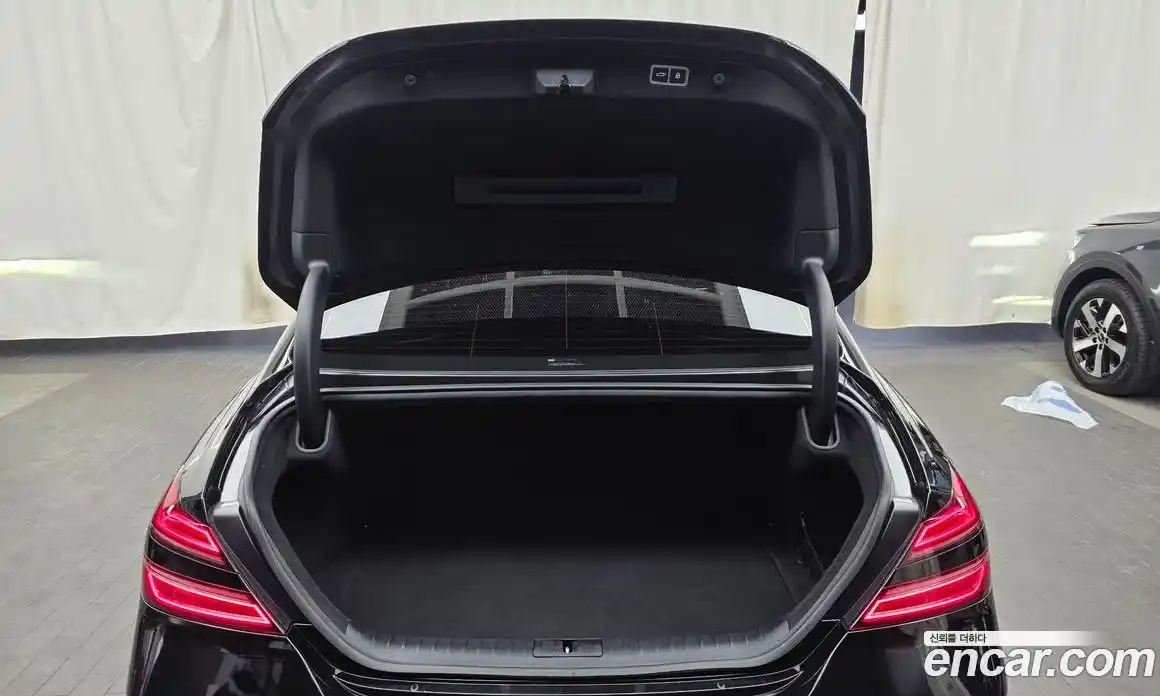 Genesis G70 2022 2.0 автомат (гидро), фото 26