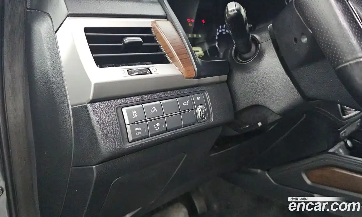 SsangYong Rexton 2018 2.2 автомат (гидро), фото 19
