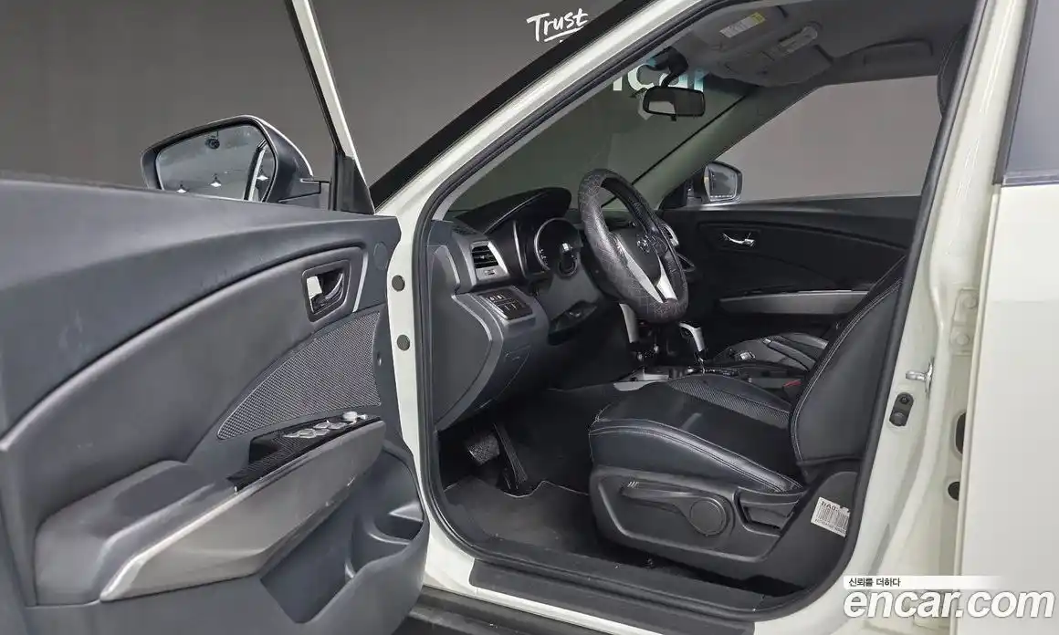 SsangYong TIBOLI 2015 1.6 автомат (гидро), фото 16