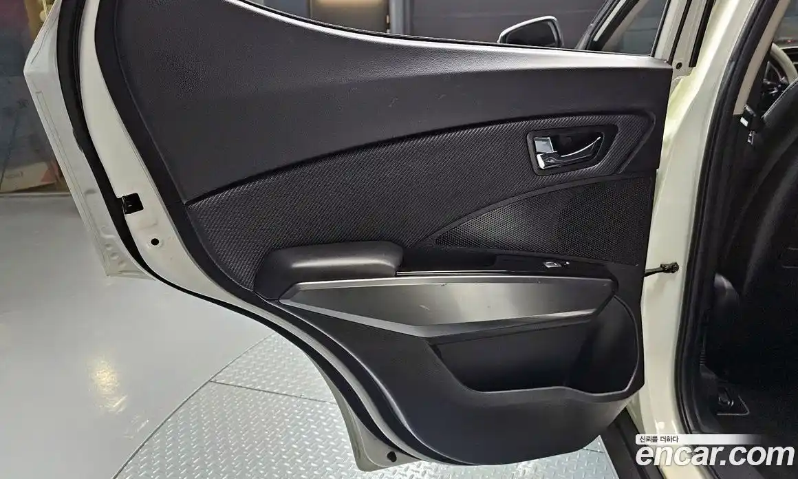 SsangYong TIBOLI 2022 1.5 автомат (гидро), фото 15