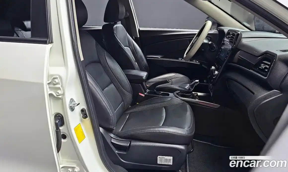 SsangYong TIBOLI 2022 1.5 автомат (гидро), фото 16