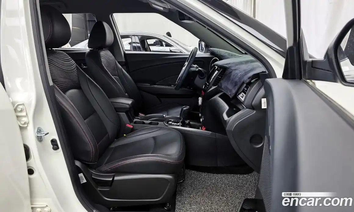 SsangYong TIBOLI 2018 1.6 автомат (гидро), фото 11