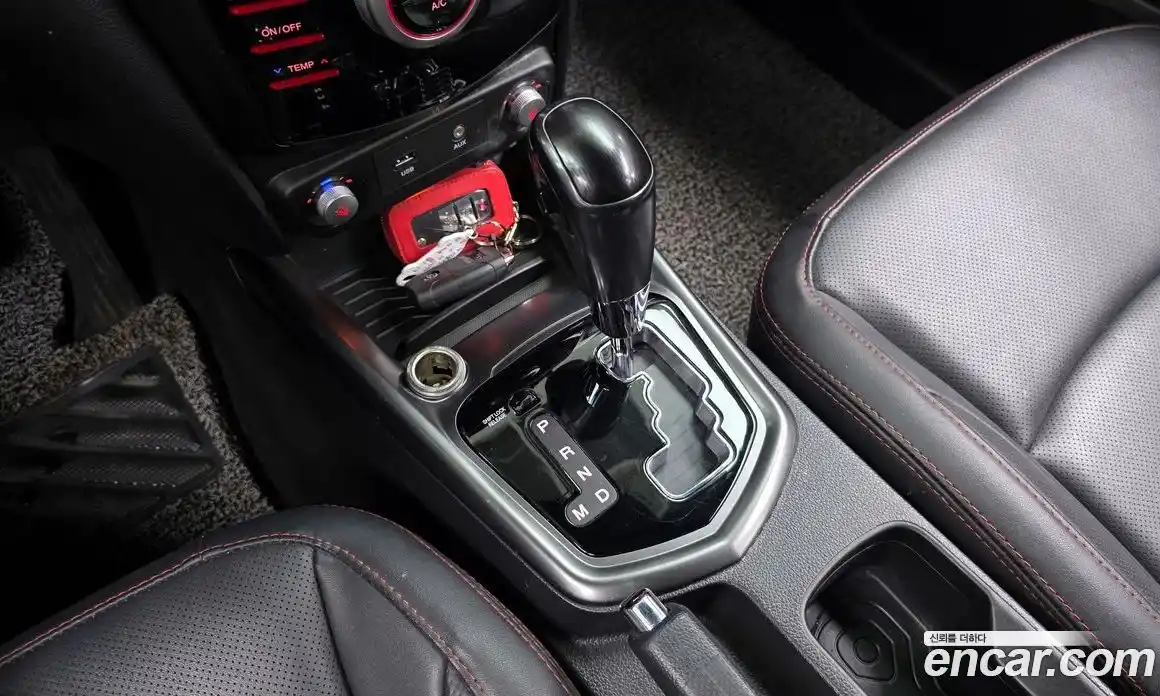 SsangYong TIBOLI 2018 1.6 автомат (гидро), фото 9