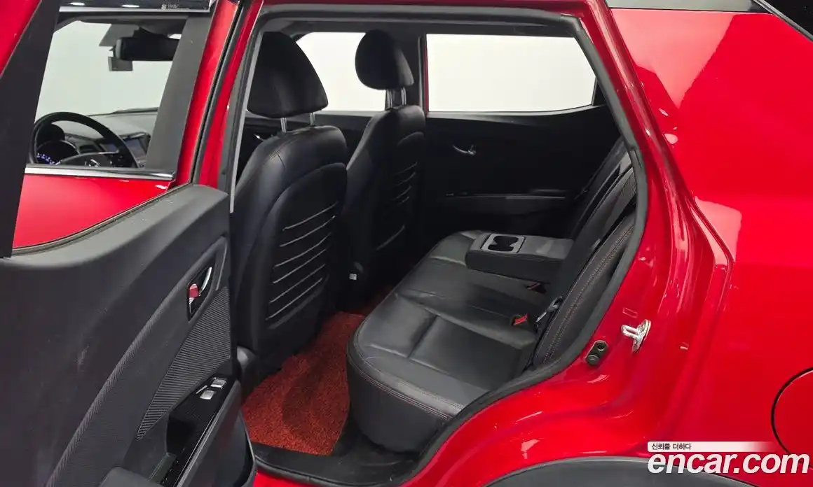 SsangYong TIBOLI 2017 1.6 автомат (гидро), фото 12
