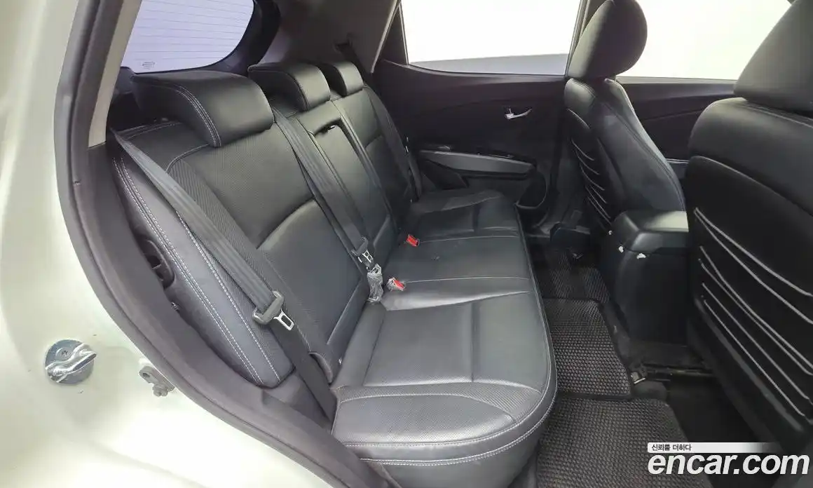 SsangYong TIBOLI 2017 1.6 автомат (гидро), фото 19