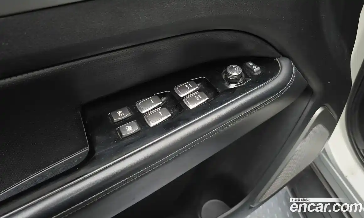 SsangYong Rexton 2018 2.2 автомат (гидро), фото 27