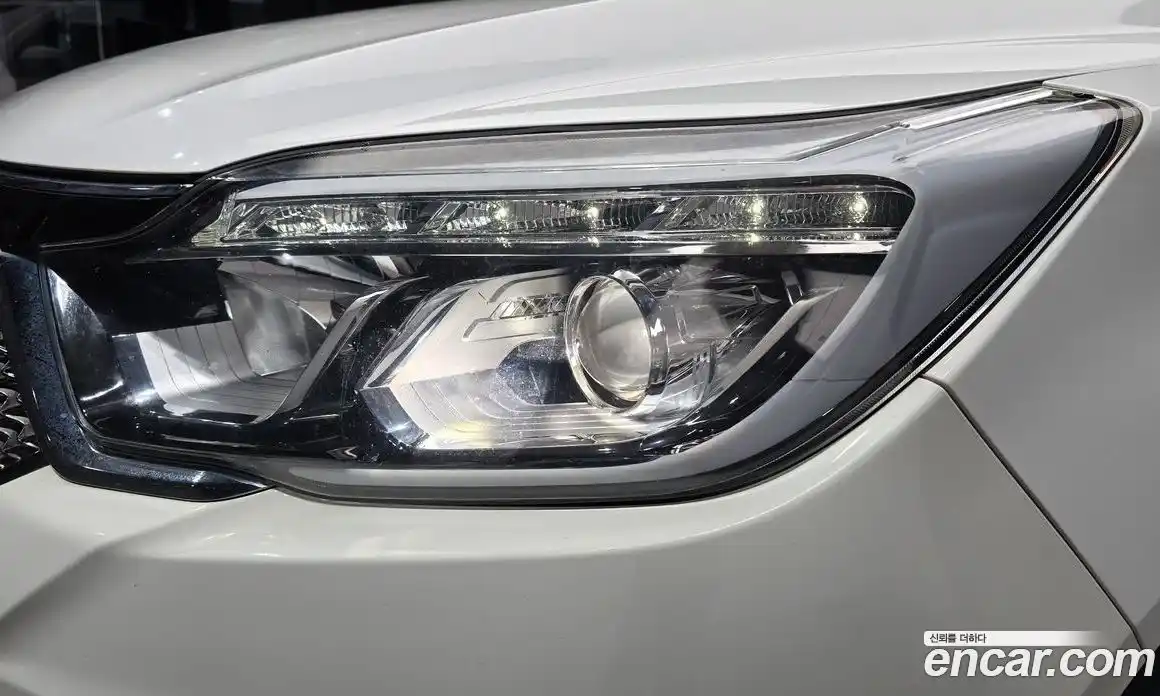 SsangYong Rexton 2018 2.2 автомат (гидро), фото 8