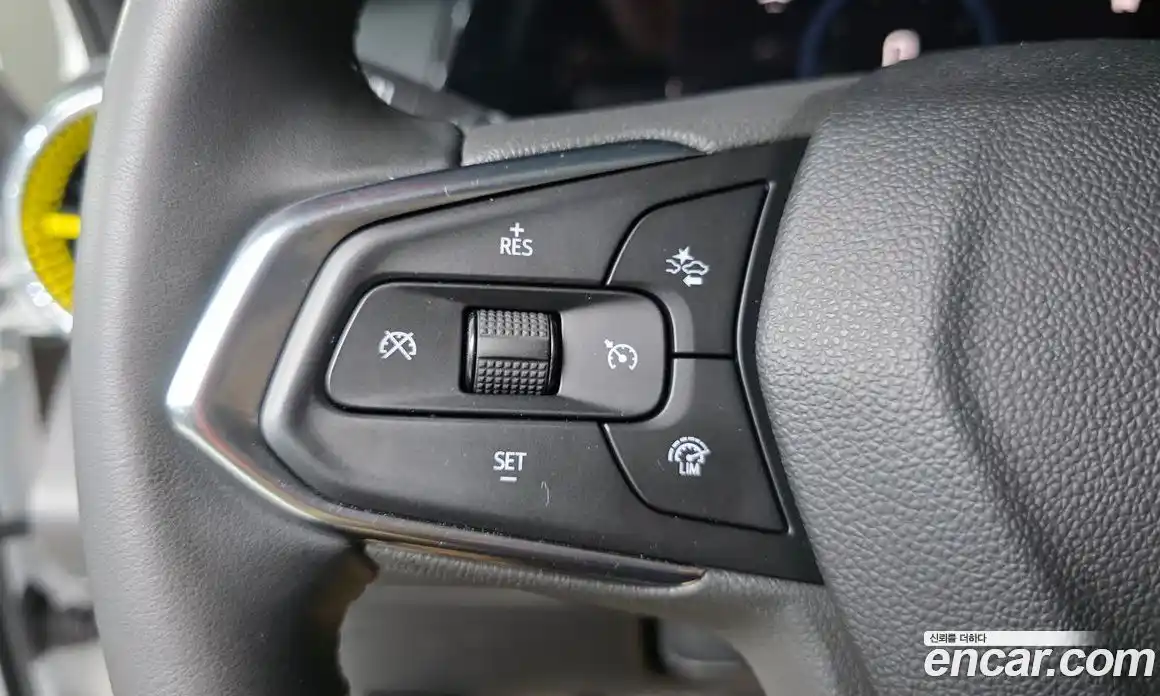 Chevrolet Trax 2023 1.2 автомат (гидро), фото 21