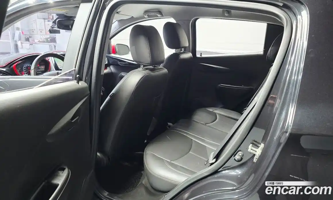 Chevrolet Spark 2016 1.0 гидро, фото 17