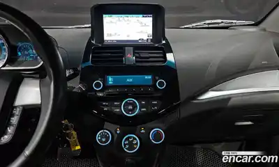Chevrolet Spark 2014 1.0 автомат (гидро), миниатюра 11