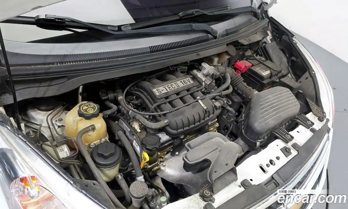 Chevrolet Spark 2012 1.0 автомат (гидро), фото 6