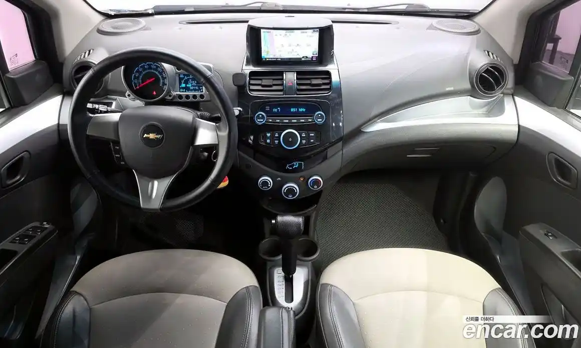 Chevrolet Spark 2012 1.0 автомат (гидро), фото 7