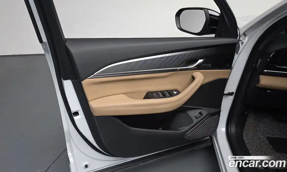 Renault Grand Koleos 2025 1.5 гидро, фото 13